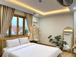 Le Petit Homestay 2